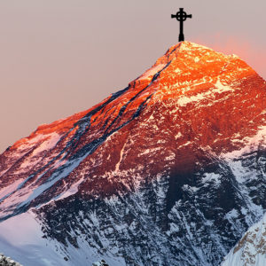 How To Remove Dead Bodies From Mount Everest?