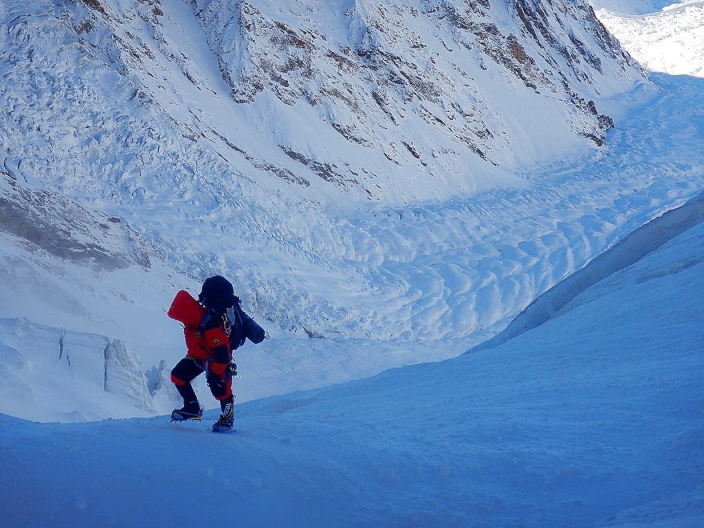 Towards camp 2 on winter Nanga Parbat