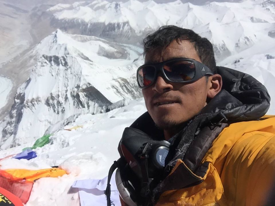 An Icefall Doctor Makes his Move » Explorersweb