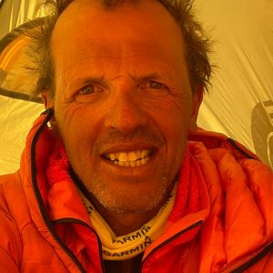 Manaslu: Moro Leaves, But Txikon Stays