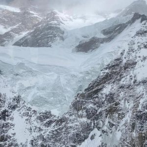 K2: Bad Weather Settles In