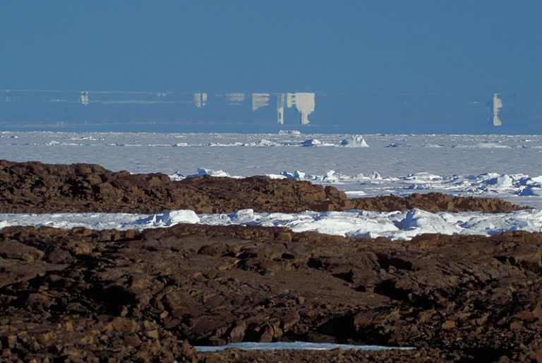 Floating Ships Mirages and How They Work » Explorersweb