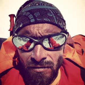 Three Missing, One Rescued on Annapurna