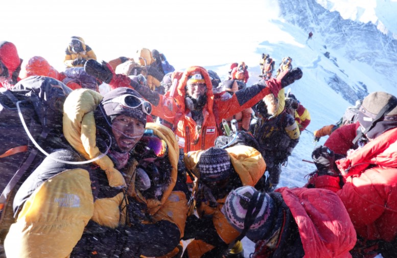 Everest Rule Change First Permits Get First Crack At Summit Explorersweb