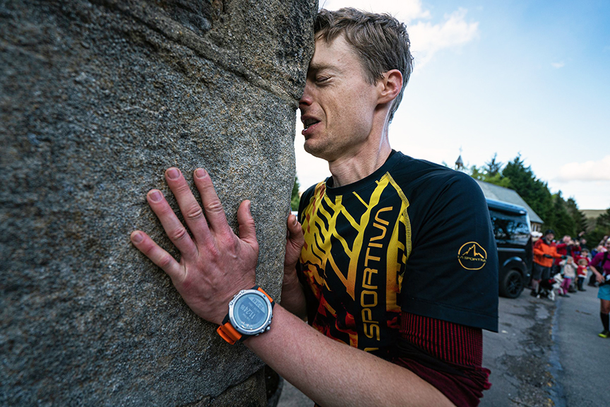 John Kelly Reclaims Pennine Way Title » Explorersweb