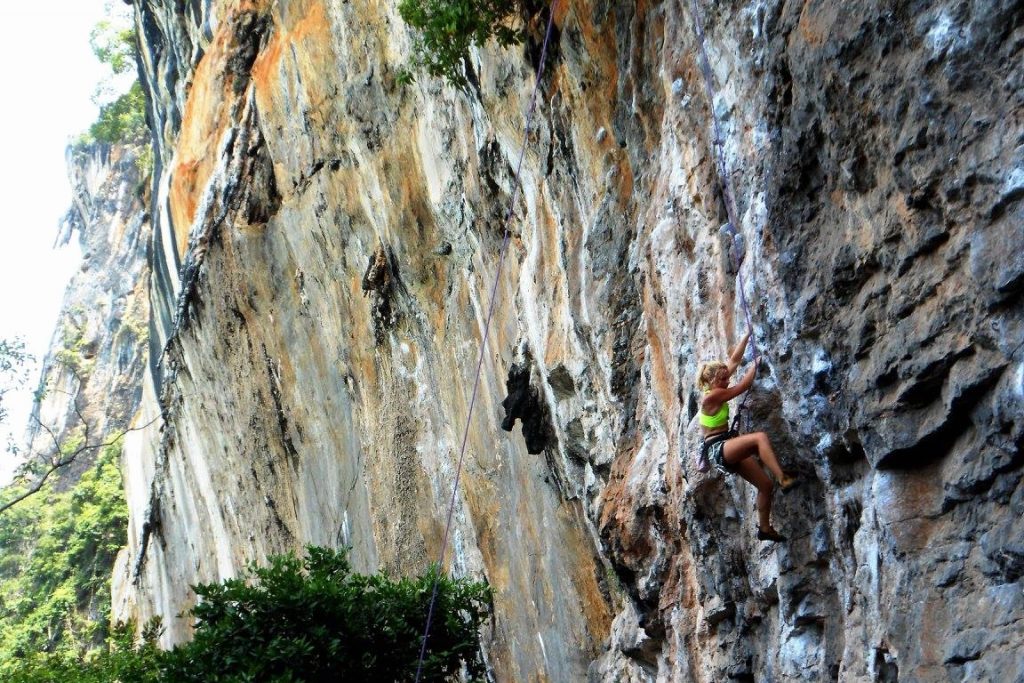 Thailand sport climbing