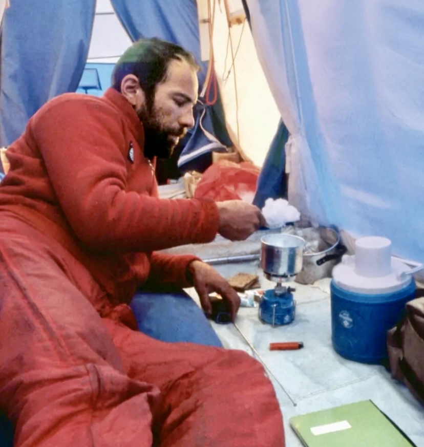 Nicolas Jaeger in his scientific tent on Nevado Huascaran in 1979.