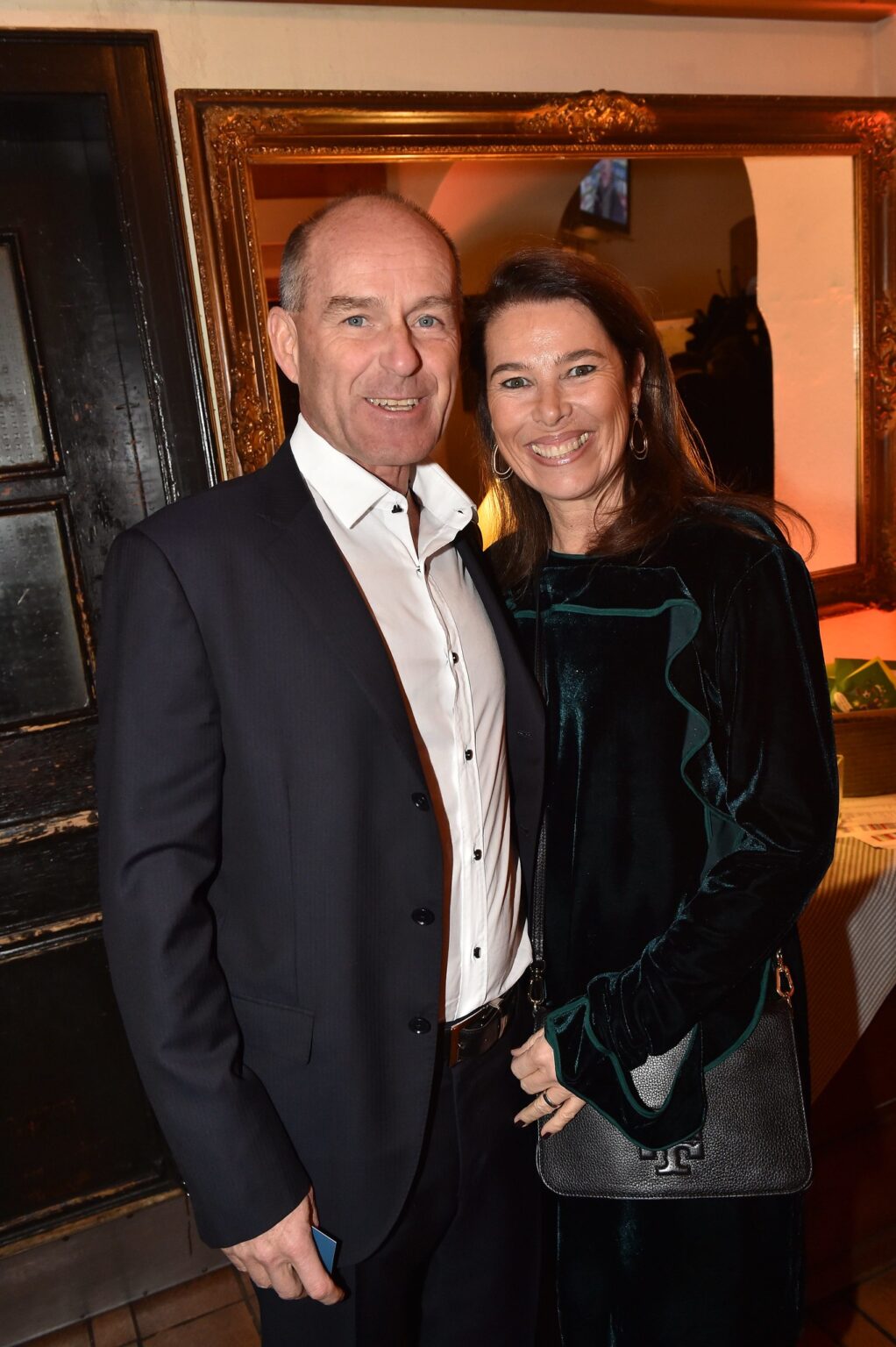 Investigation: Billionaire Staged Death on Matterhorn to Join Russian