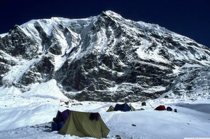 Base camp at Dhaulagiri I during Humar's expedition in 1999.