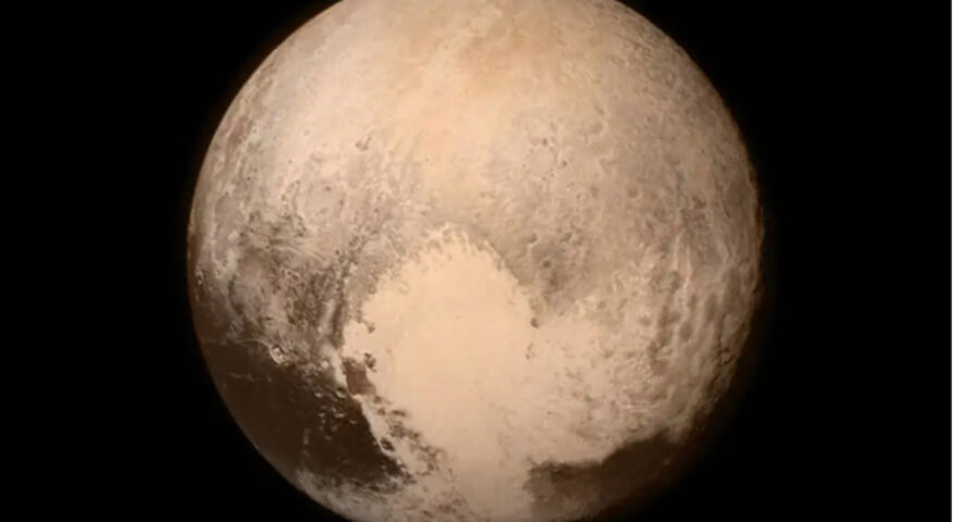 A view of Pluto's 'heart'. Taken on July 13, 2015 when the spacecraft was 476,000 miles (768,000 kilometers) from the surface.