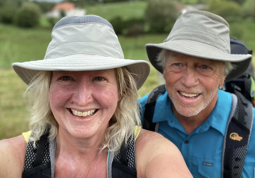 deceased sailing couple