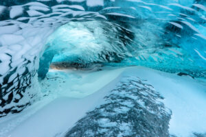 A cave of ice and snow in Breioamerkurjokull glacier