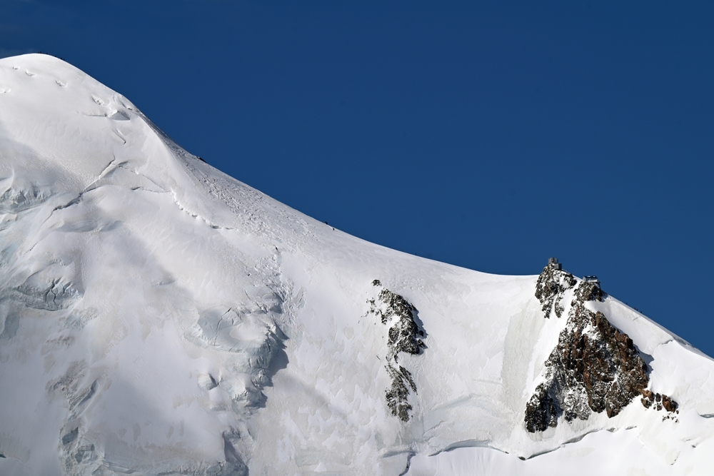 The upper sections of Mont Blanc, with the Bosses ridge