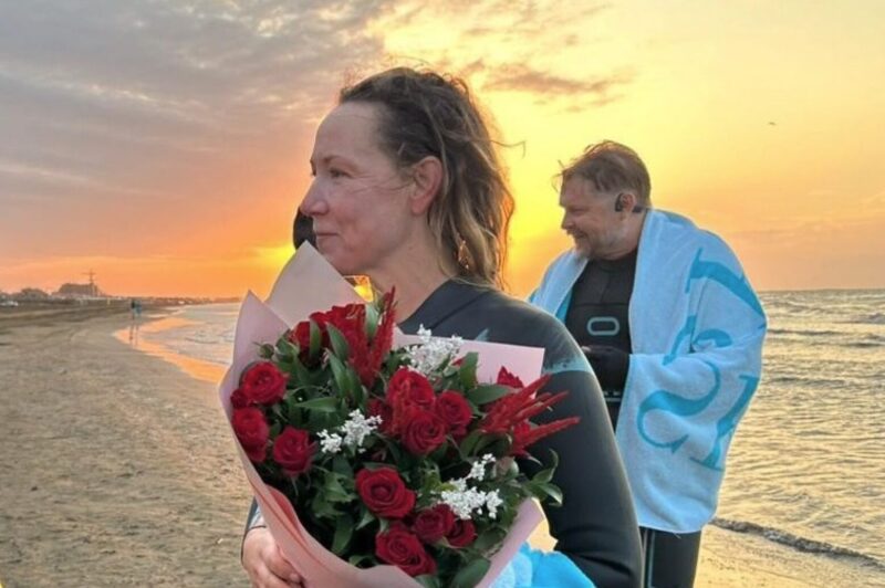 Angela Maxwell and Karl Bushby after their swim