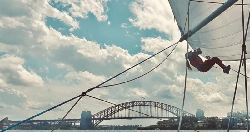 Meg Niblett sailing.