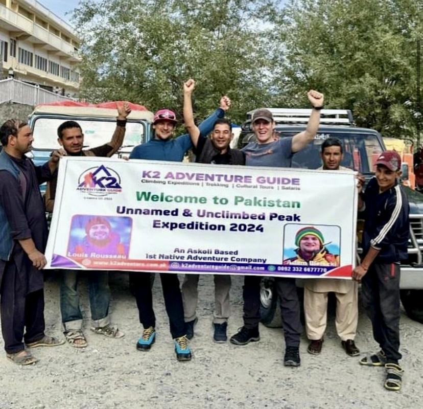 Adam Bielecki and Louis Rousseau, when starting the Hunza expedition. 