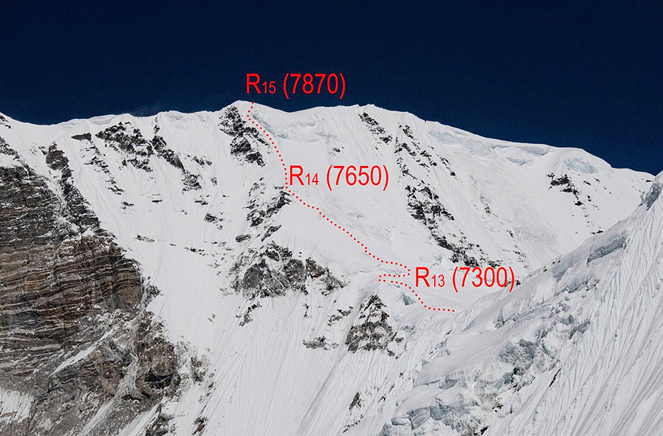 A red line marks three sections of the route up the south face of Cho Oyu, from 7300m to the ridge at 7870m