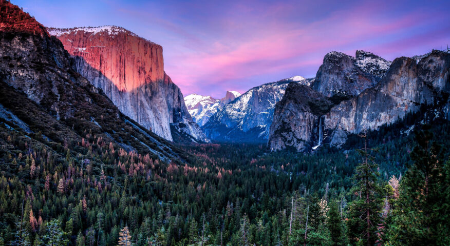 a view of the Yosemite valley at twilight