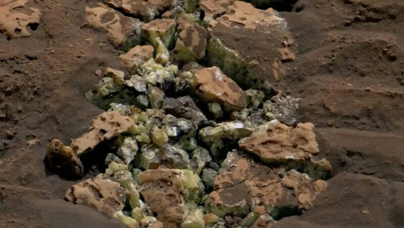 martian rock with sulfur