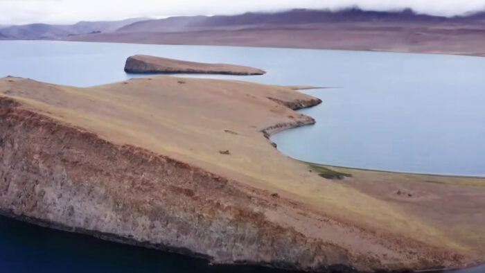 an island in the middle of a lake