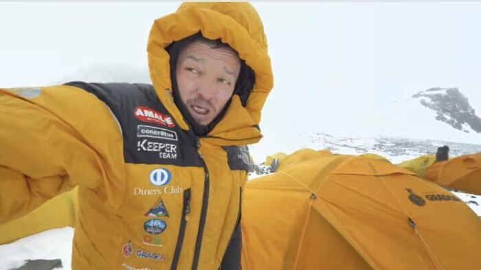 Marcelo Segovia, tired, without O2, after 24 hours at camp 4 on Everest.