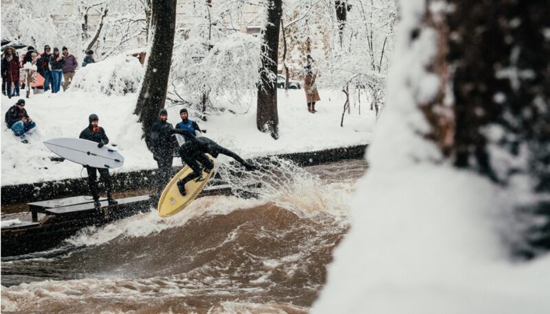 Munich’s Eisbach wave