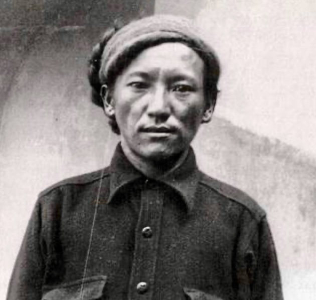 Ang Tharkay Sherpa.