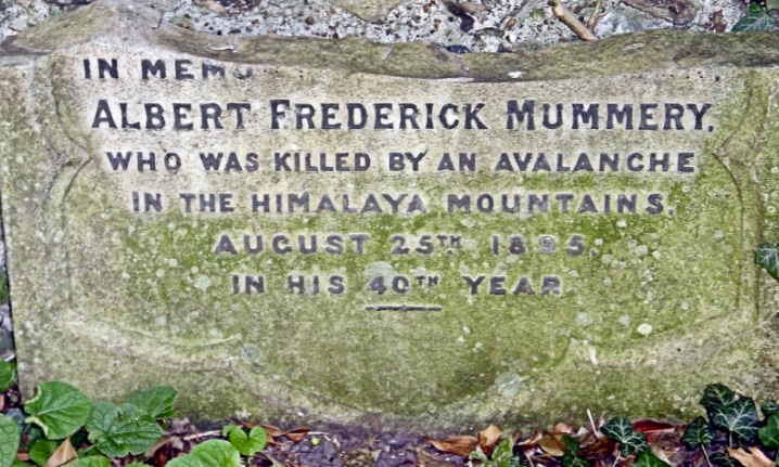 Mummery's gravestone in St Peter and Paul Churchyard, Charlton.