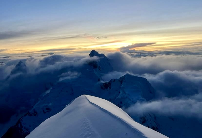 Sunrise from the summit of Huandoy East.