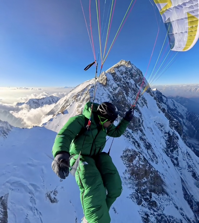 David Goettler flew from 7,700m on Nanga Parbat, after having summited the peak by the Schell Route.