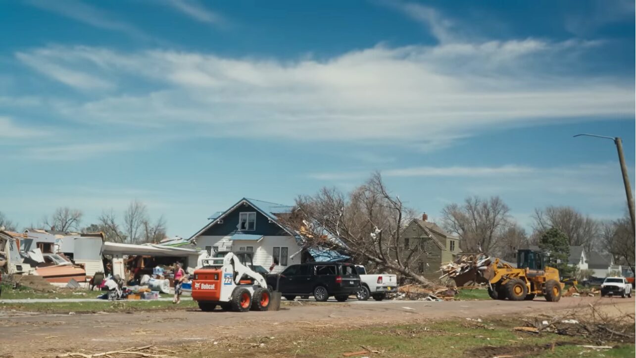 tornado destruction