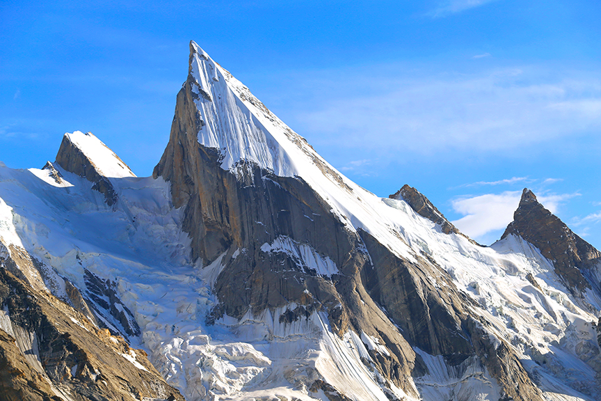 spear-shaped peak