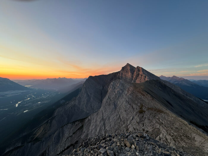 Mount Lawrence Grassi, 2,685m.
