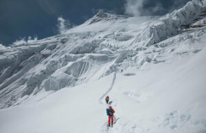 Climbers heading toward the summit of Manaslu.