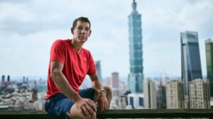 Alex Honnold will free-solo the 508m Taipei 101 skyscraper