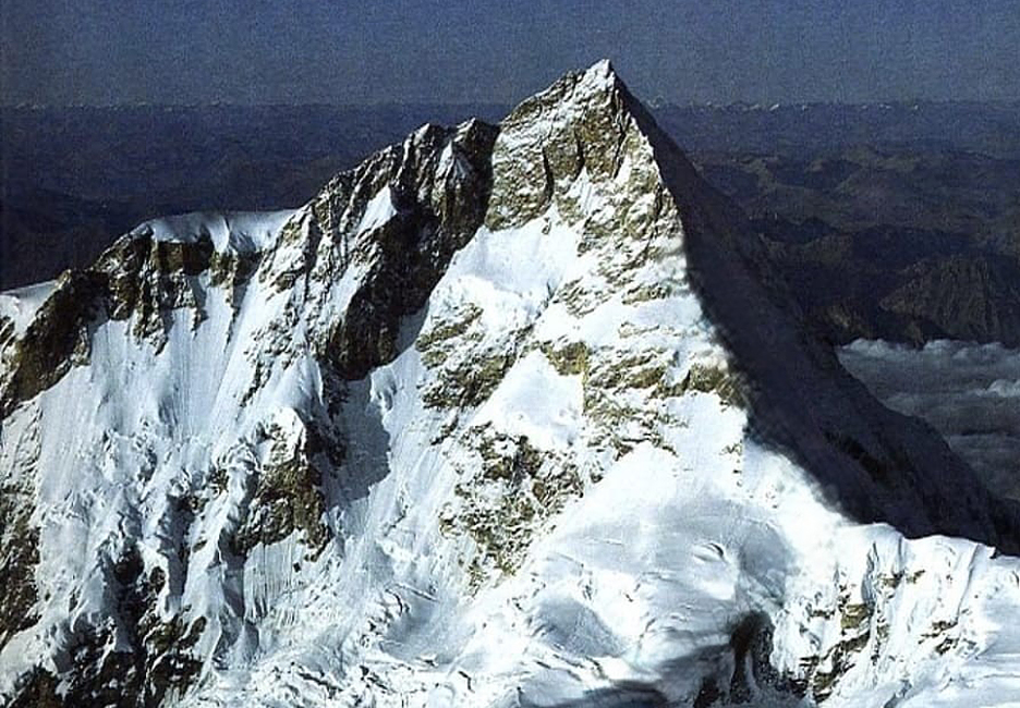 SW Face of Manaslu