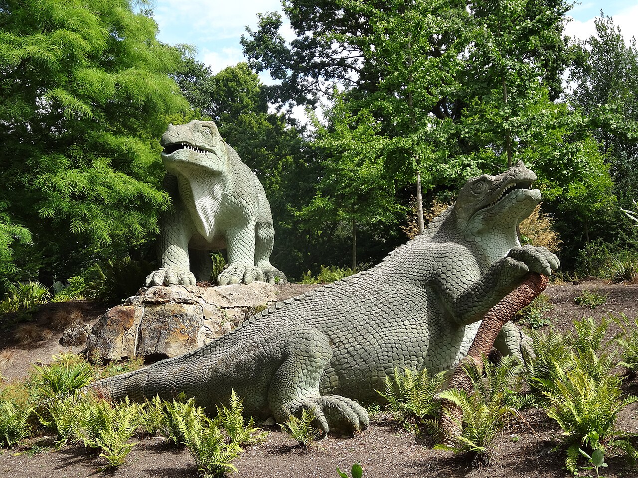 Two dinosaur statues