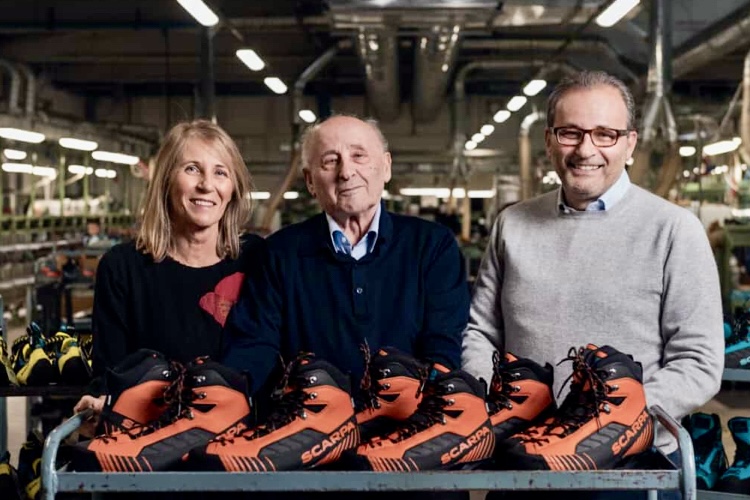 Cristina, Francesco ( in the middle), and Sandro Parisotto.