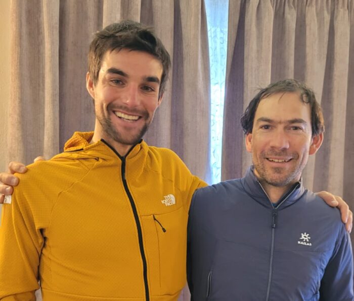 Vedrines and Cesen pose shoulder to shoulder.