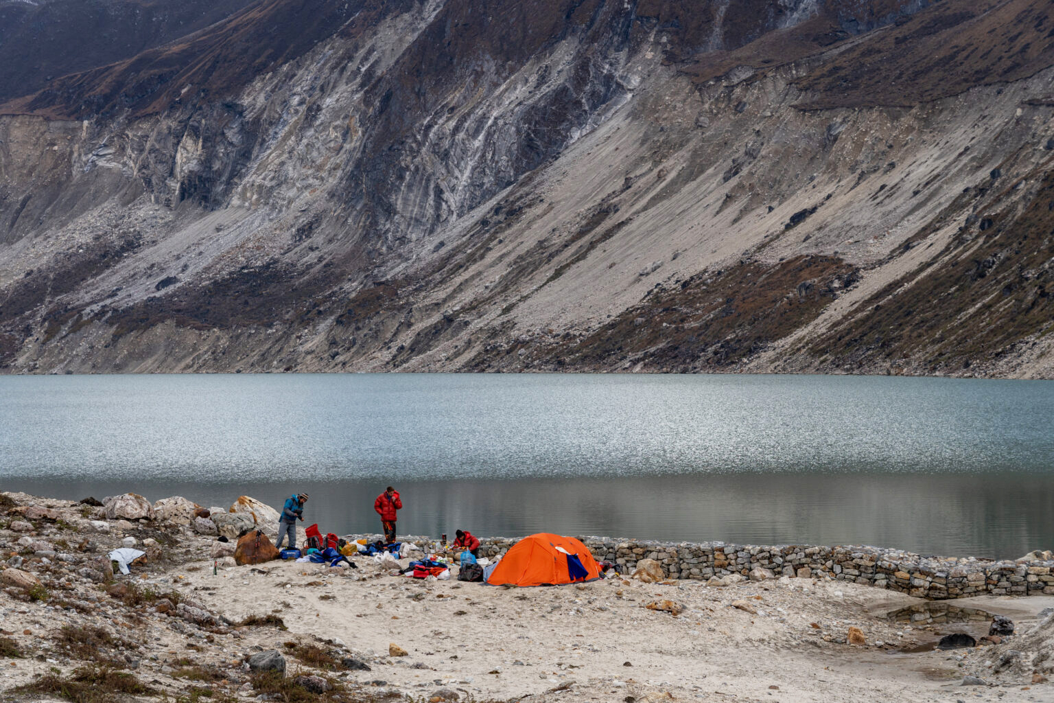 camp beside a lake in the mountains