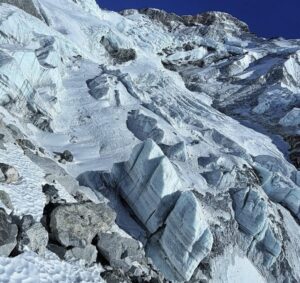 Dry conditions with rocks, ice and seracs on winter Makalu.