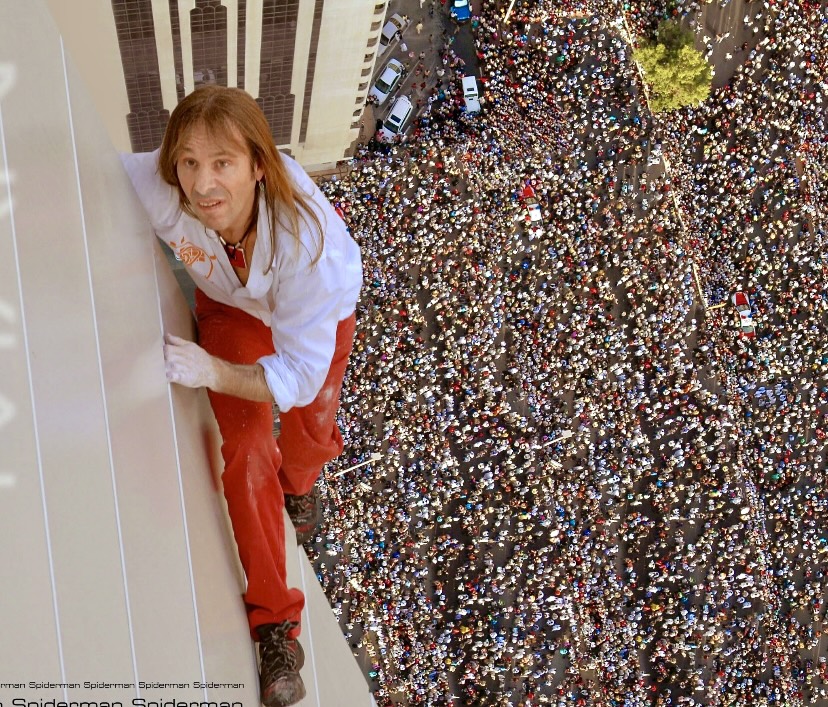 Alain Robert during an official climb in Abu Dhabi. "Climbing solo in front of such a crowd is no small thing," he posted on social media.