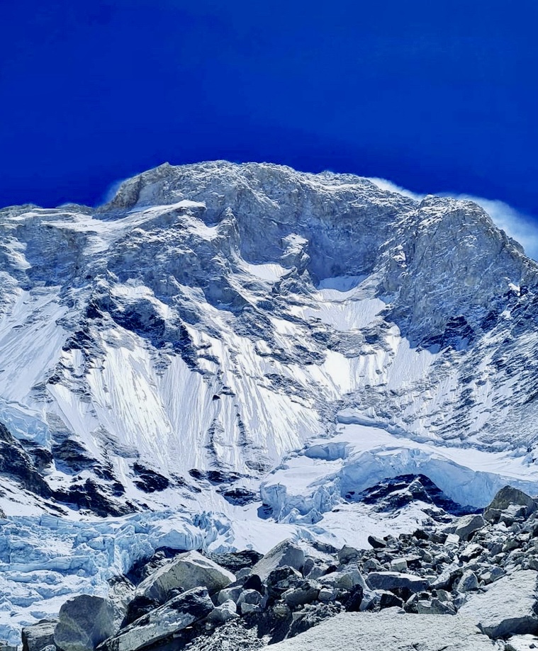 Makalu.
