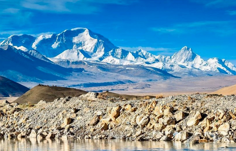 Cho Oyu from the Tibetan side, near the town of Old Tingri.