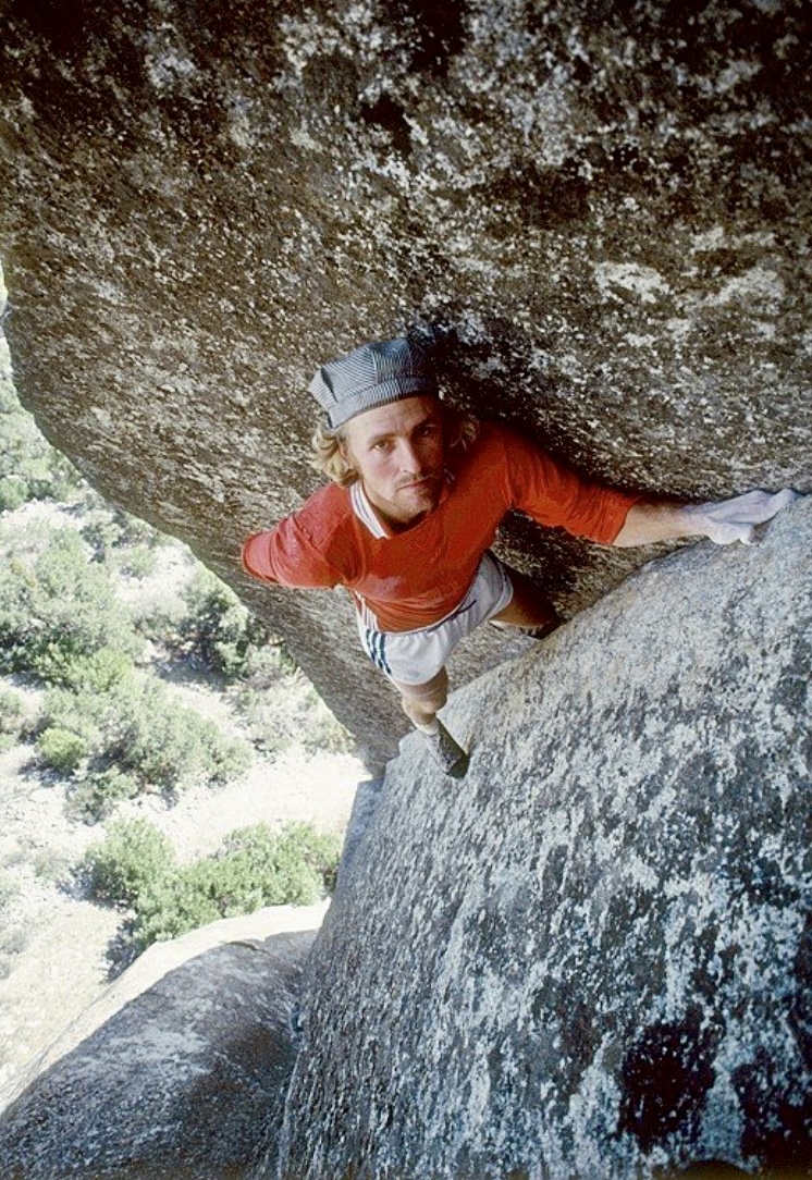 John Bachar free soloing New Dimensions.
