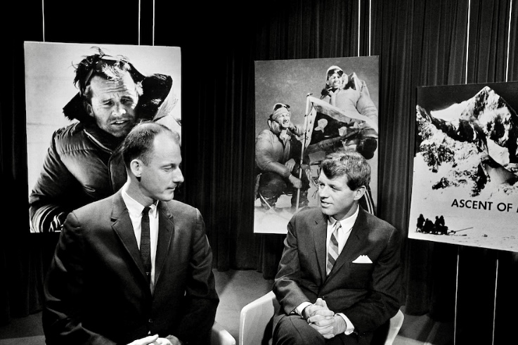 Jim Whittaker with Robert F. Kennedy in 1965.