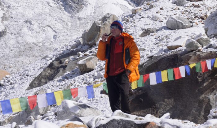 Peter hamor at a Base camp smoking.