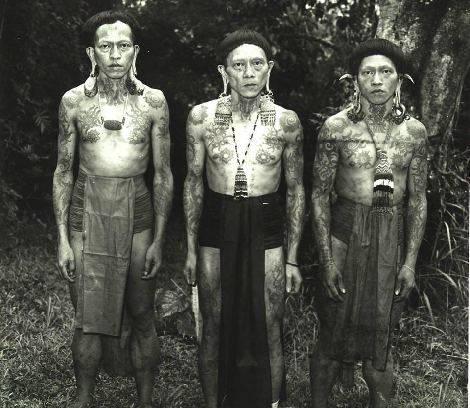 Dayak tribesmen, possibly from West Kalimantan. 