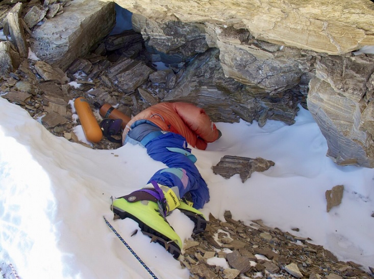 The remains of Tsewang Paljor, the "Green Boots".