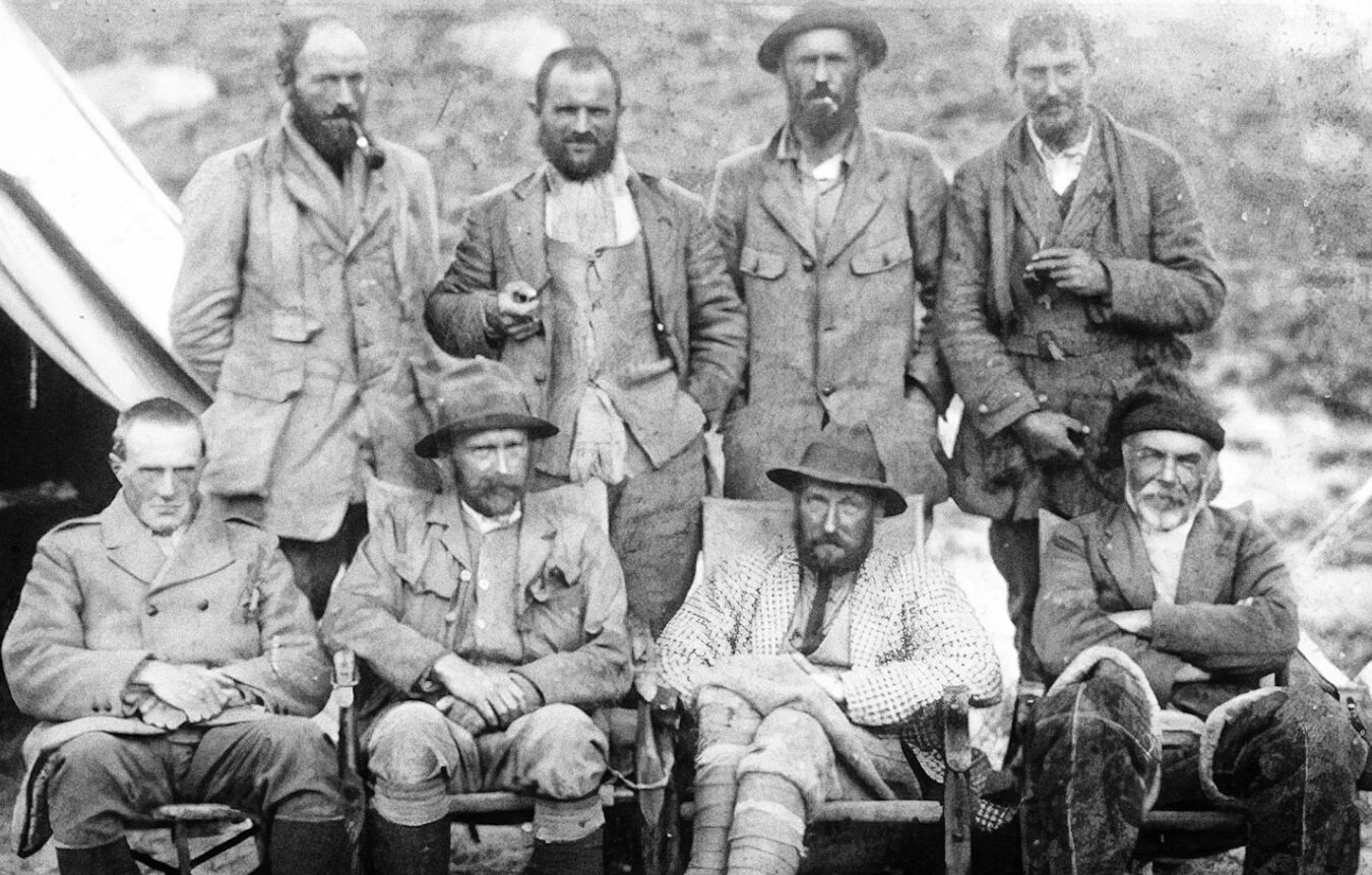 Black and white photo of George Mallory with the 1921 British Expedition to Everest climbing party. 